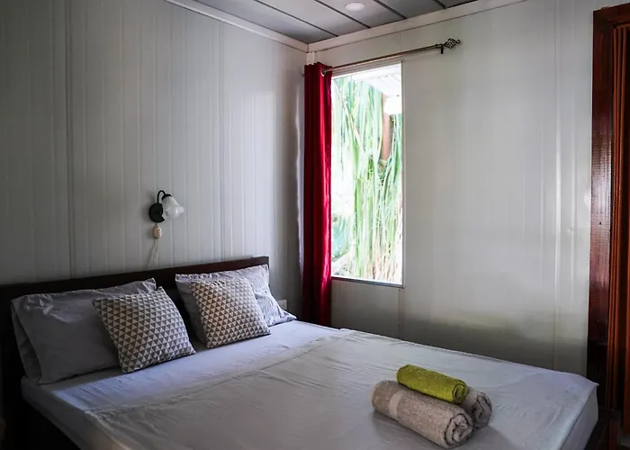 Séjour chez l'habitant House In The Palm Forest Puerto Carrillo